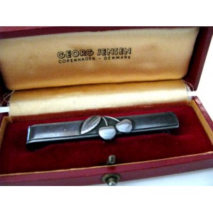 Georg Jensen RARE + beautiful TIE BAR 1940´s + original case 
