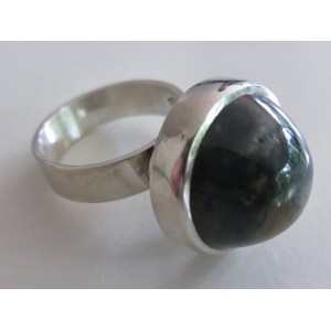 SOLD - Brd. B: Moss Agate Cabochon in solid sterling silver bezel - fine ring!