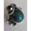 Mateo Mexico outstanding sterling silver ring with malachite stone
